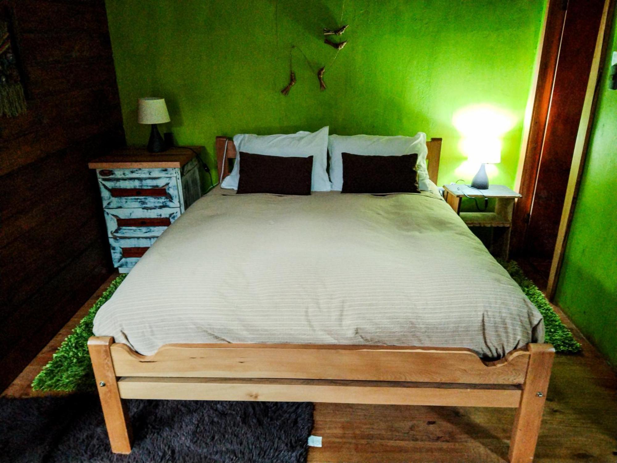 Hostal & Cabanas Luna Del Sur Cucao المظهر الخارجي الصورة